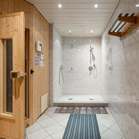Modern In Saalbach-hinterglemm With Sauna Appartamento *